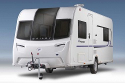 Bailey Phoenix 640